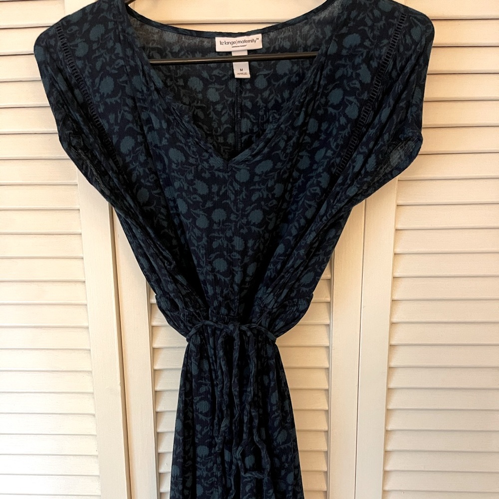 Women’s Liz Lange Maternity blouse